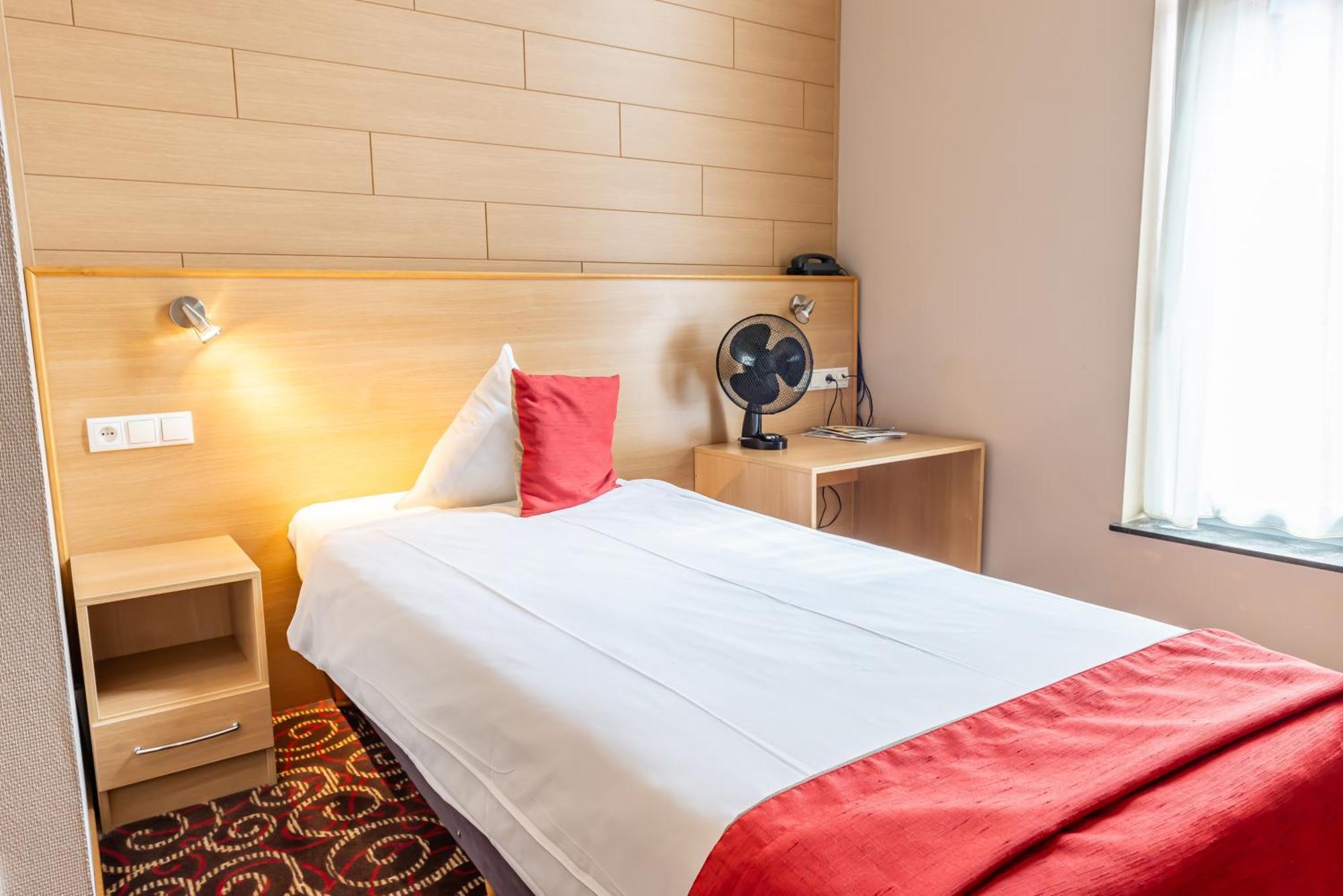 Hotel Ingredi Brée Chambre photo